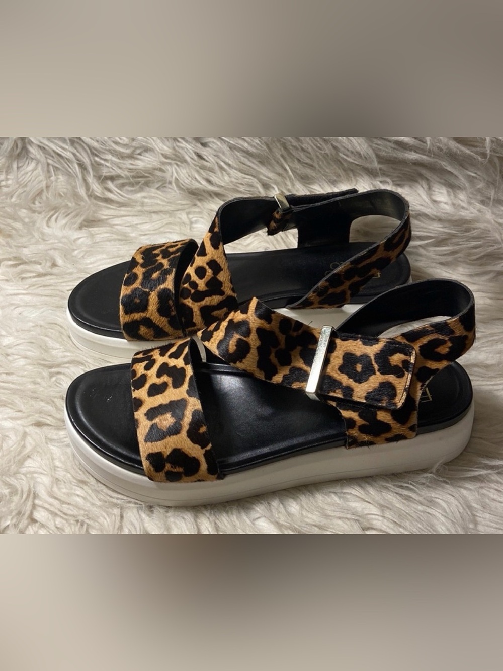 Like new Franco Sarto Kobe2 Leopard calf hair sandals